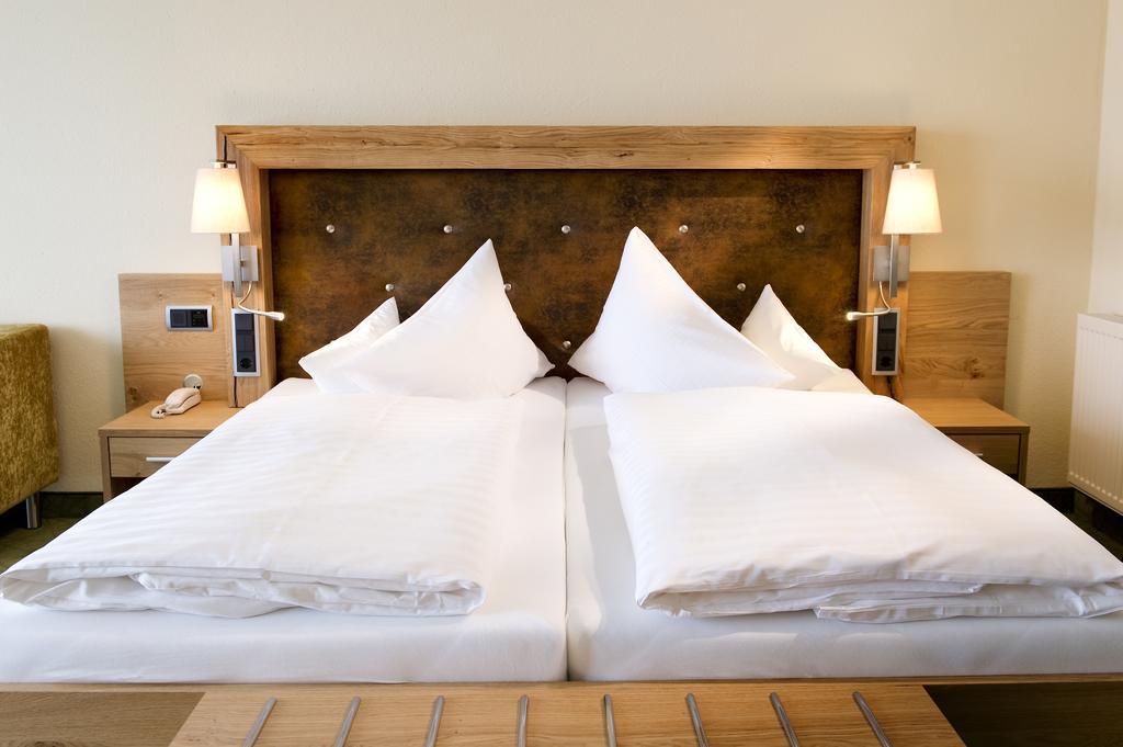 Parkhotel Bad Fussing Ngoại thất bức ảnh