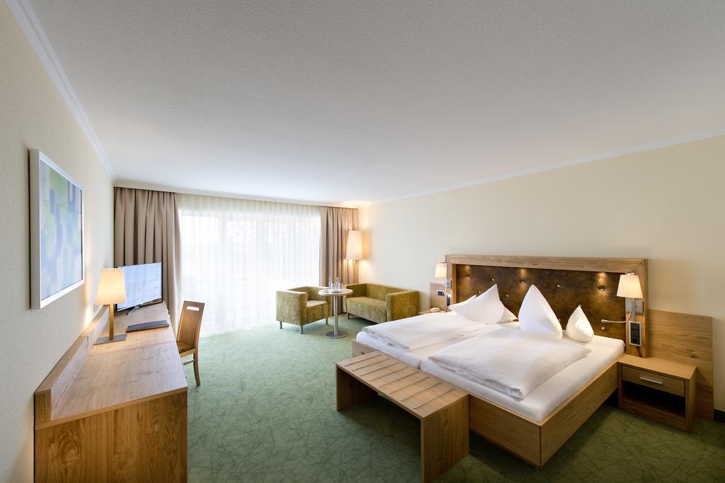 Parkhotel Bad Fussing Ngoại thất bức ảnh